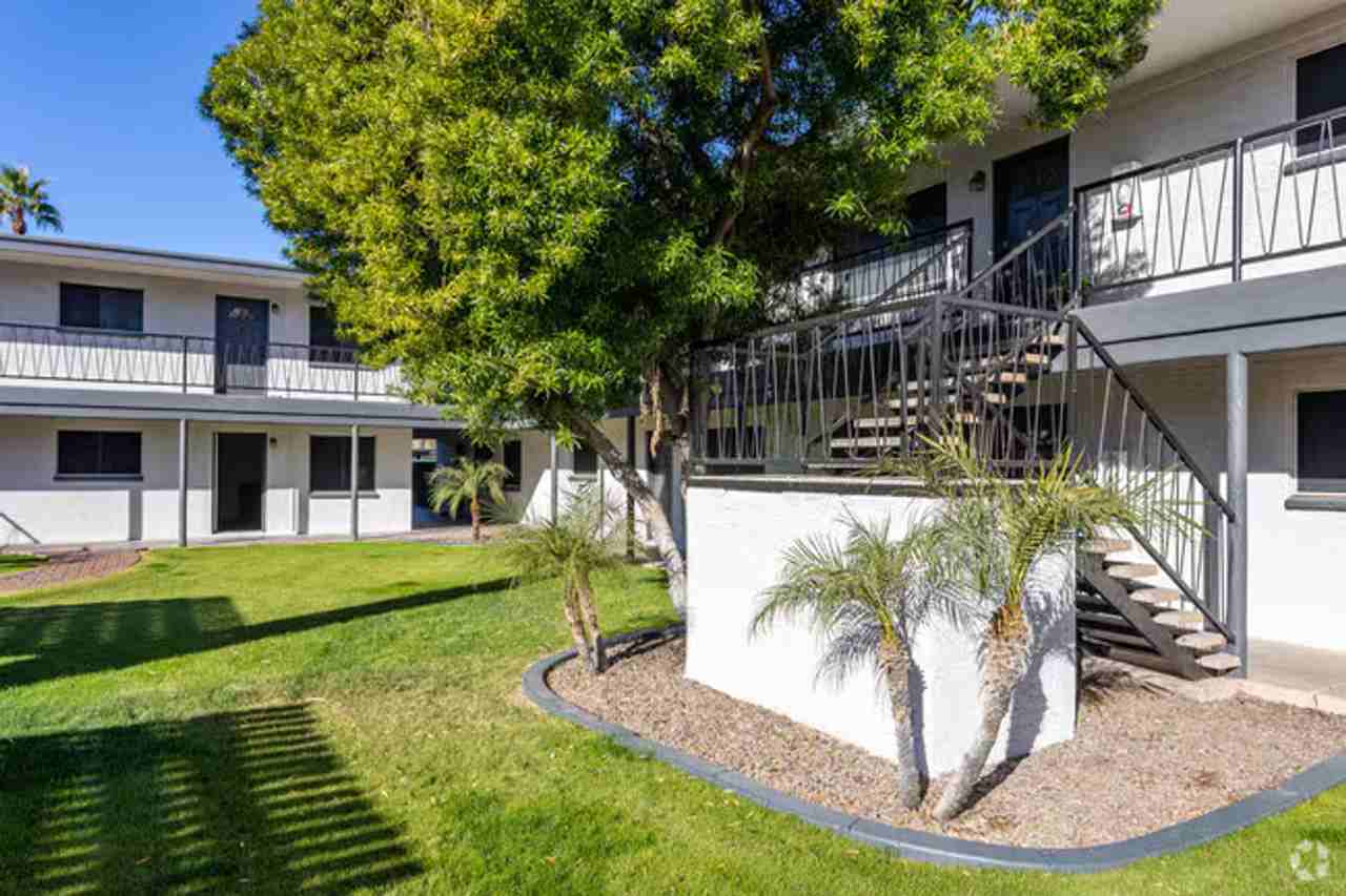 MOVE IN SPECIAL! $0 DEPOSIT OAC - Photo 2 of 50
