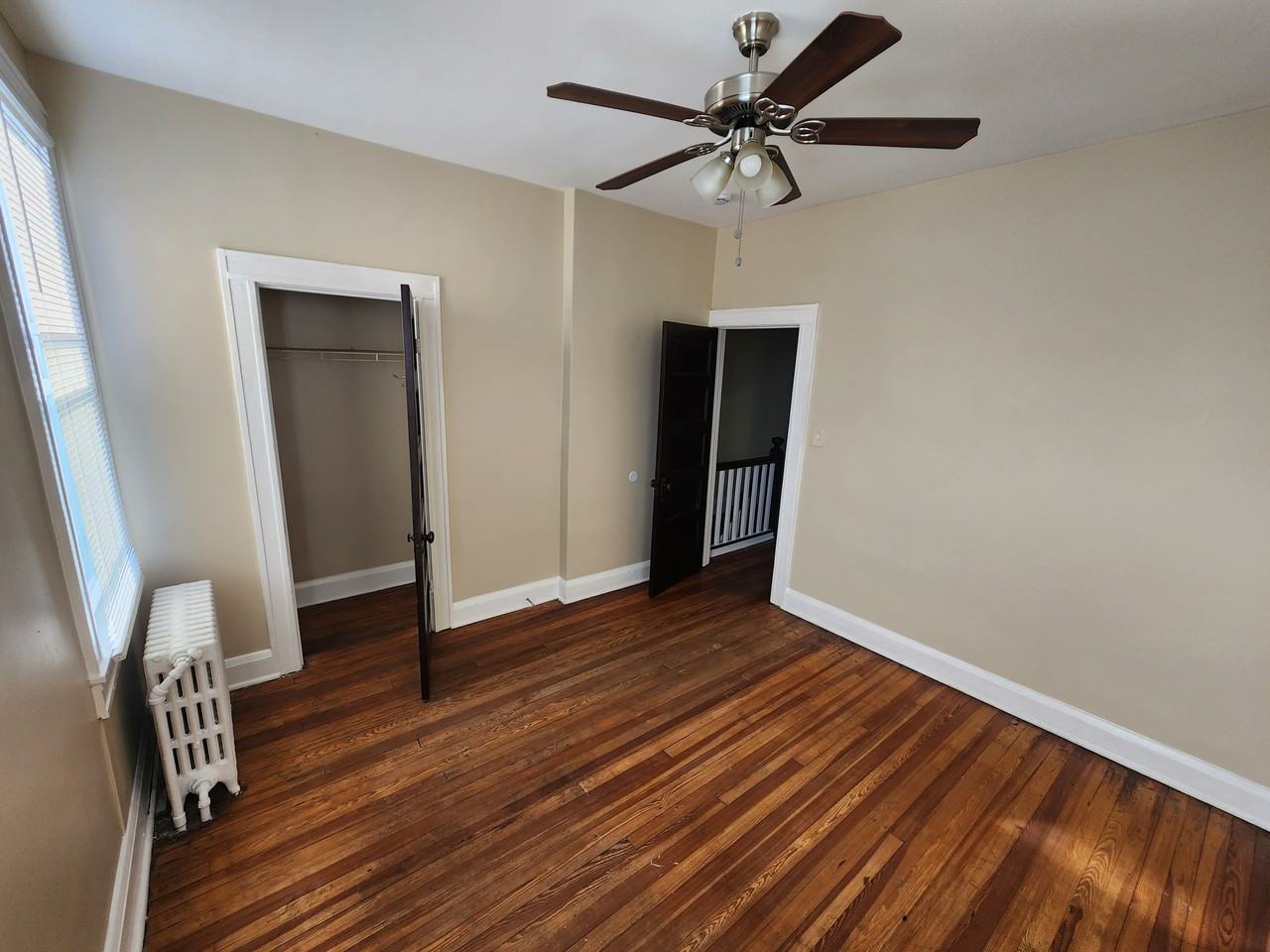 2826 Mayfield Avenue - Photo 7 of 18