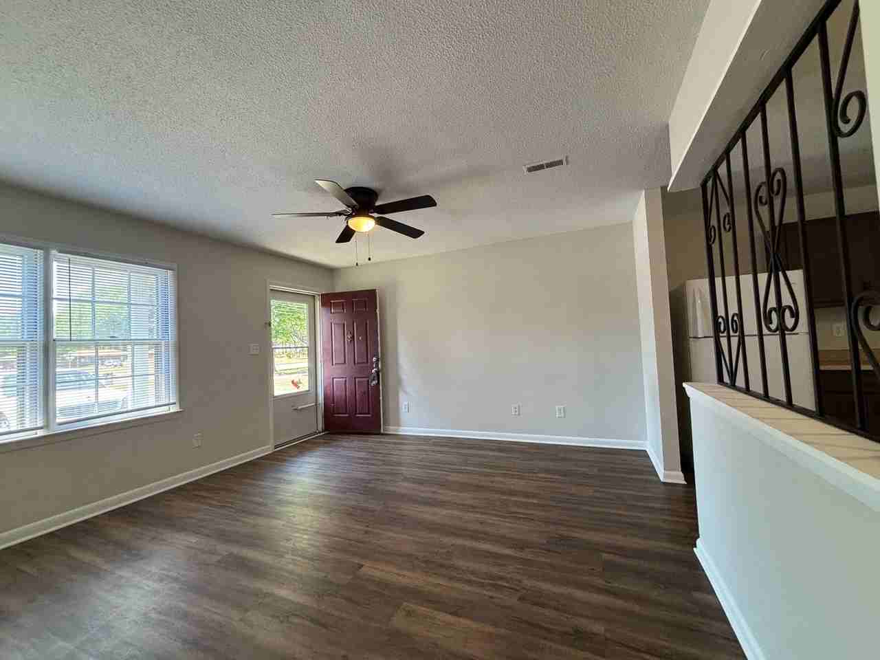 1313 Ireland Dr #B - Photo 7 of 16