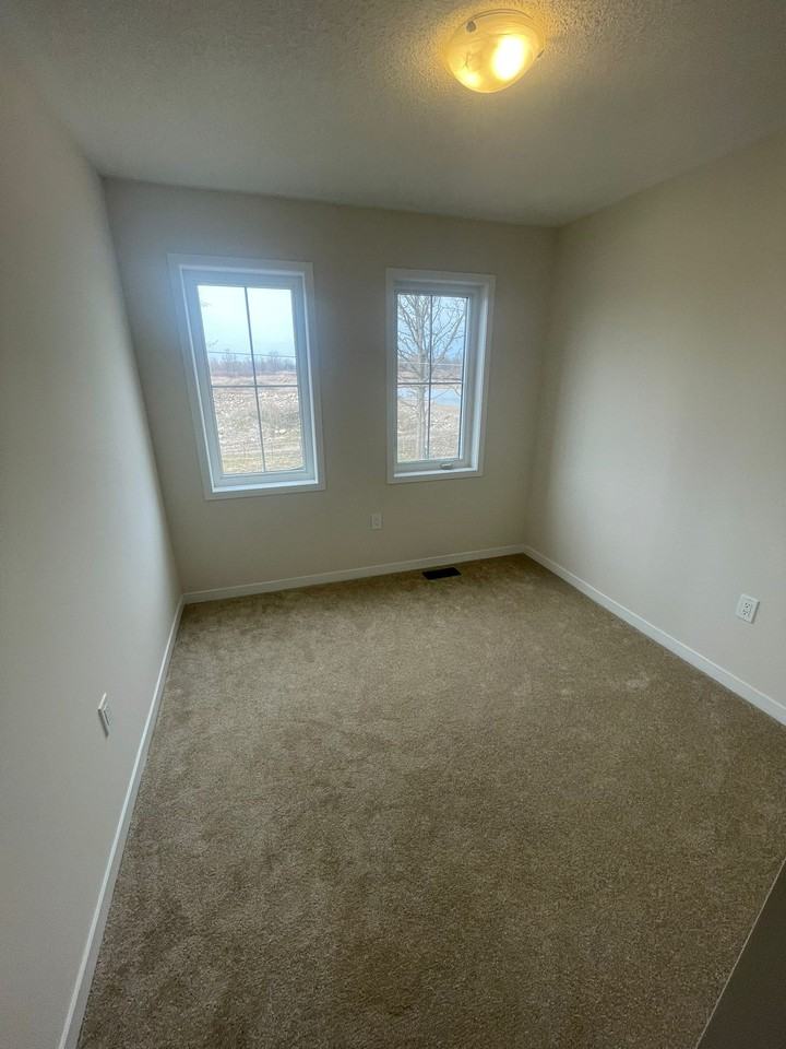 43 Kingbird Common - Photo 4 of 10