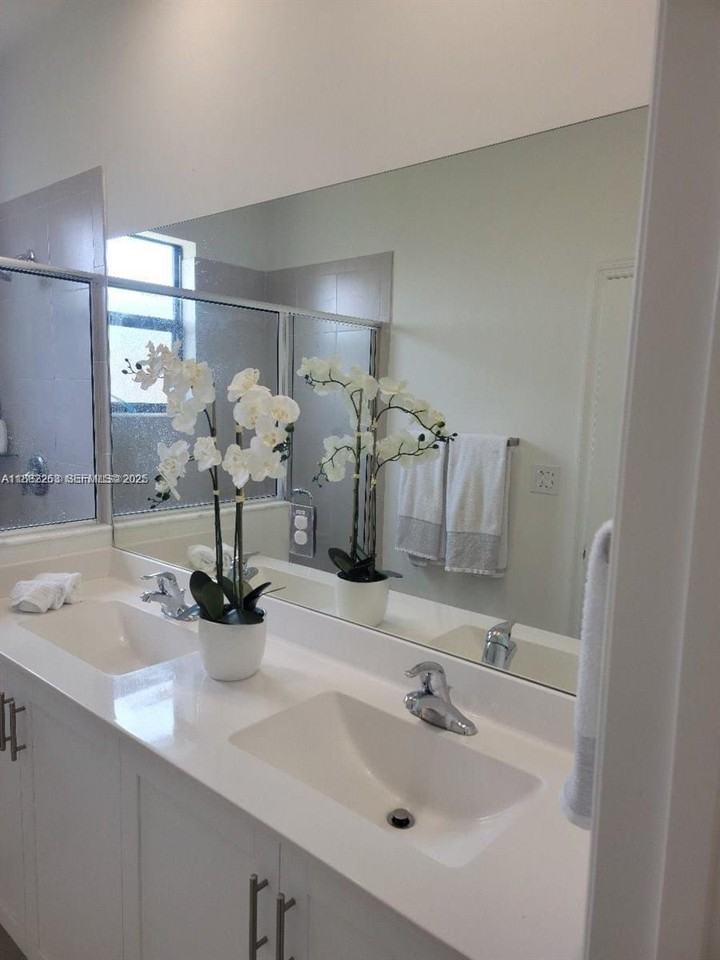 796 Northeast 208th Terrace - Photo 2 of 42