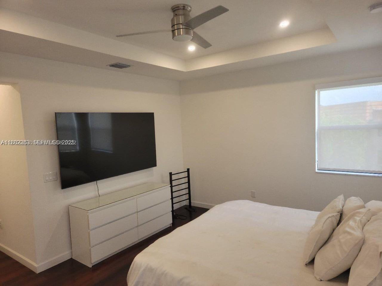 796 Northeast 208th Terrace - Photo 6 of 42