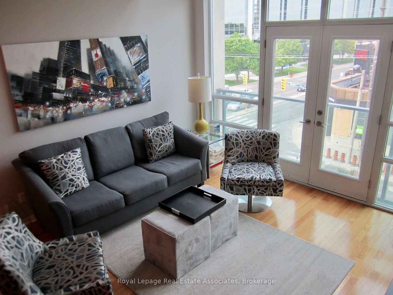 3391 Bloor Street West #422 - Photo 3 of 17