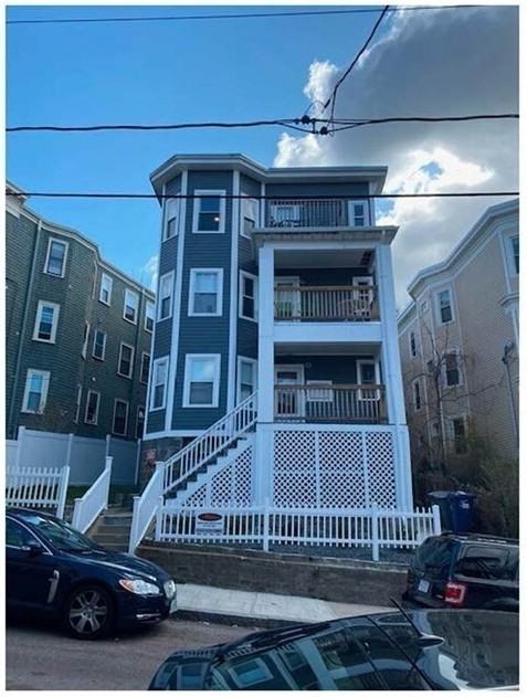 21 Rowell Streetrowell Street #3 - Photo 7 of 11