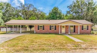 14 Lafayette Dr - Photo 1 of 1