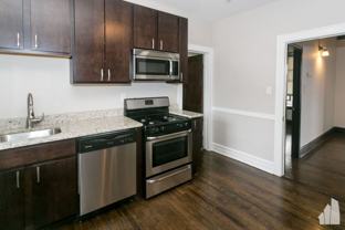 3827 N Drake Ave - Photo 1 of 1