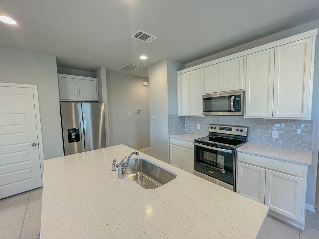 465 Unforgiven Ln - Photo 2 of 21