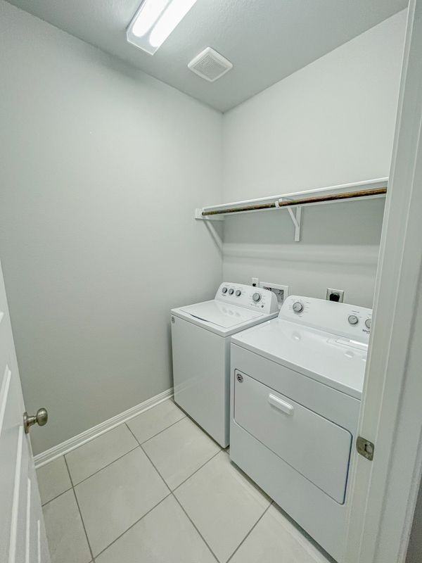 465 Unforgiven Ln - Photo 3 of 21