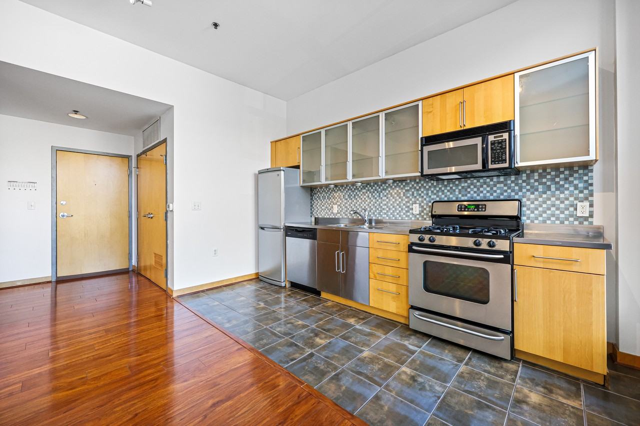 10 Ann Street #201 - Photo 7 of 28
