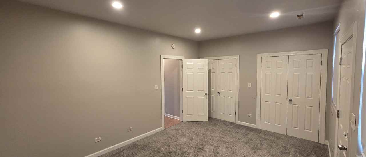 7257 South May Street #1 - Photo 7 of 7