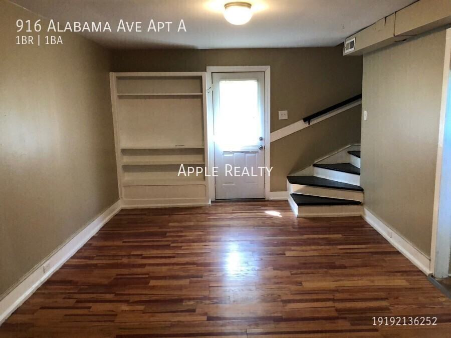 916 Alabama Ave Apt A - Photo 2 of 9