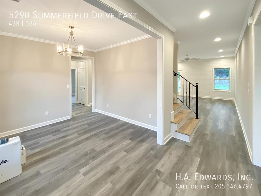 5290 Summerfield Dr E - Photo 2 of 23