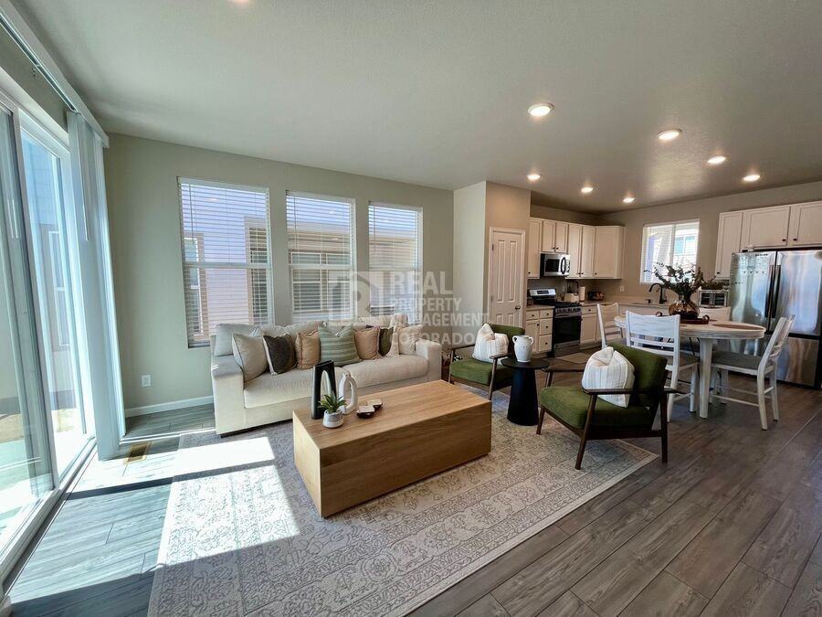 2779 Optimista Pl - Photo 2 of 12