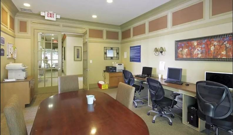 157 Yellowstone Dr #207 - Photo 5 of 16