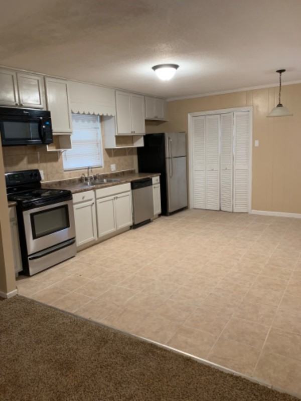 209 Polaris St - Photo 7 of 13