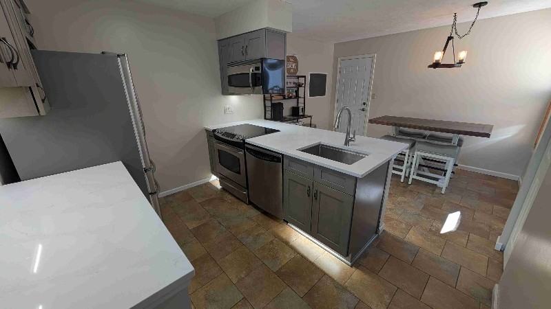 144 Villa Dr - Photo 5 of 34