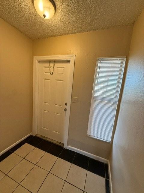 3907 Nwterrace #2 - Photo 4 of 25