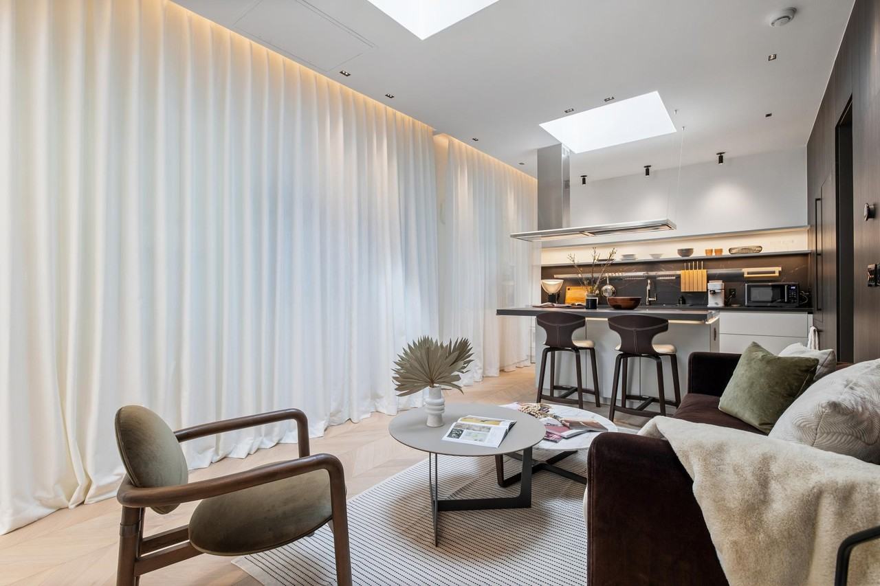 2783 Filbert St - Photo 5 of 50