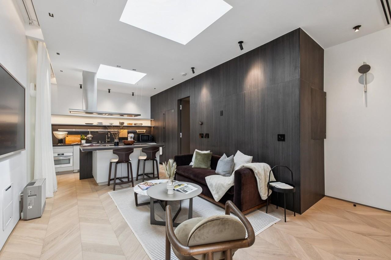 2783 Filbert St - Photo 6 of 50