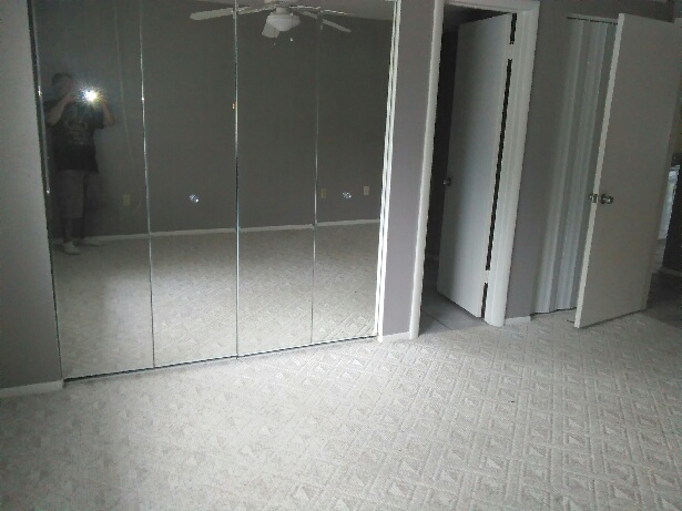 1577 Greenlea Dr - Photo 4 of 9