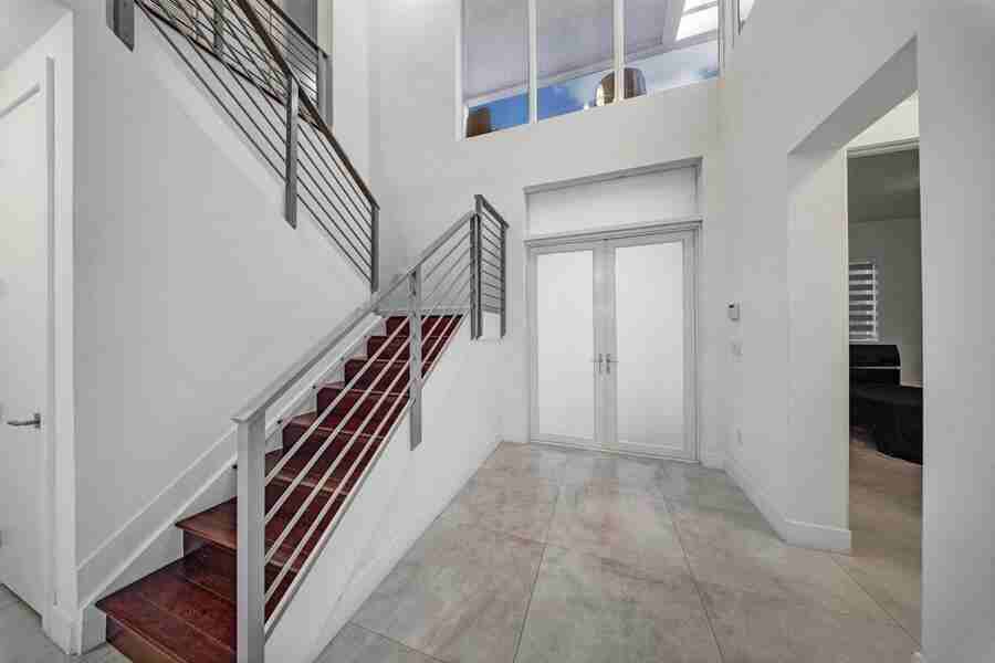 75TH TERRACE & - Photo 4 of 36