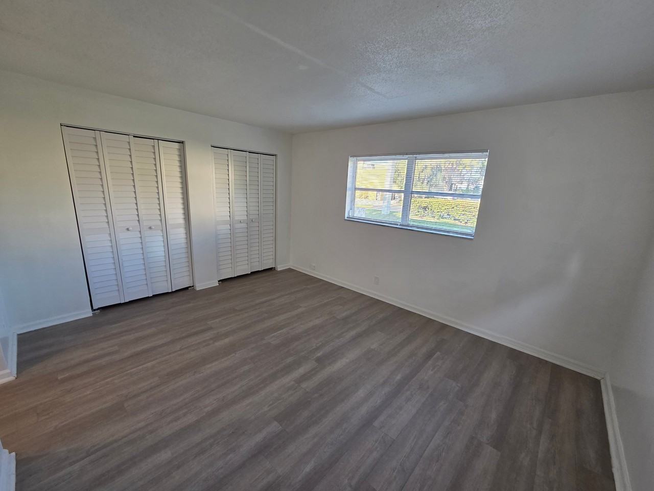 224 Se 9th Ave #2 - Photo 7 of 14