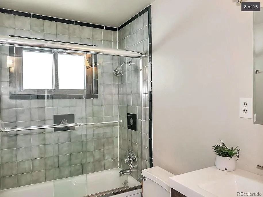 3160 Xanadu St - Photo 4 of 10