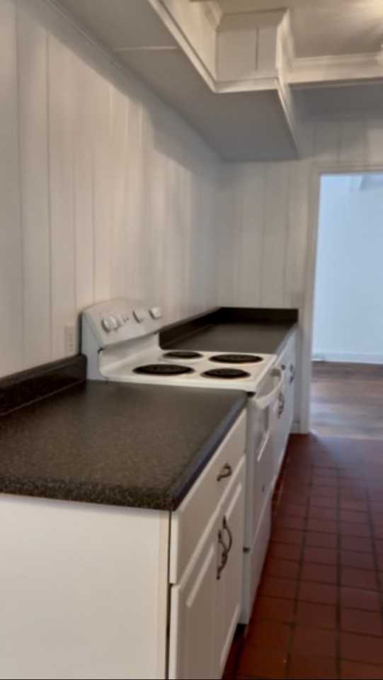 1512 S 4th St #A - Photo 3 of 10