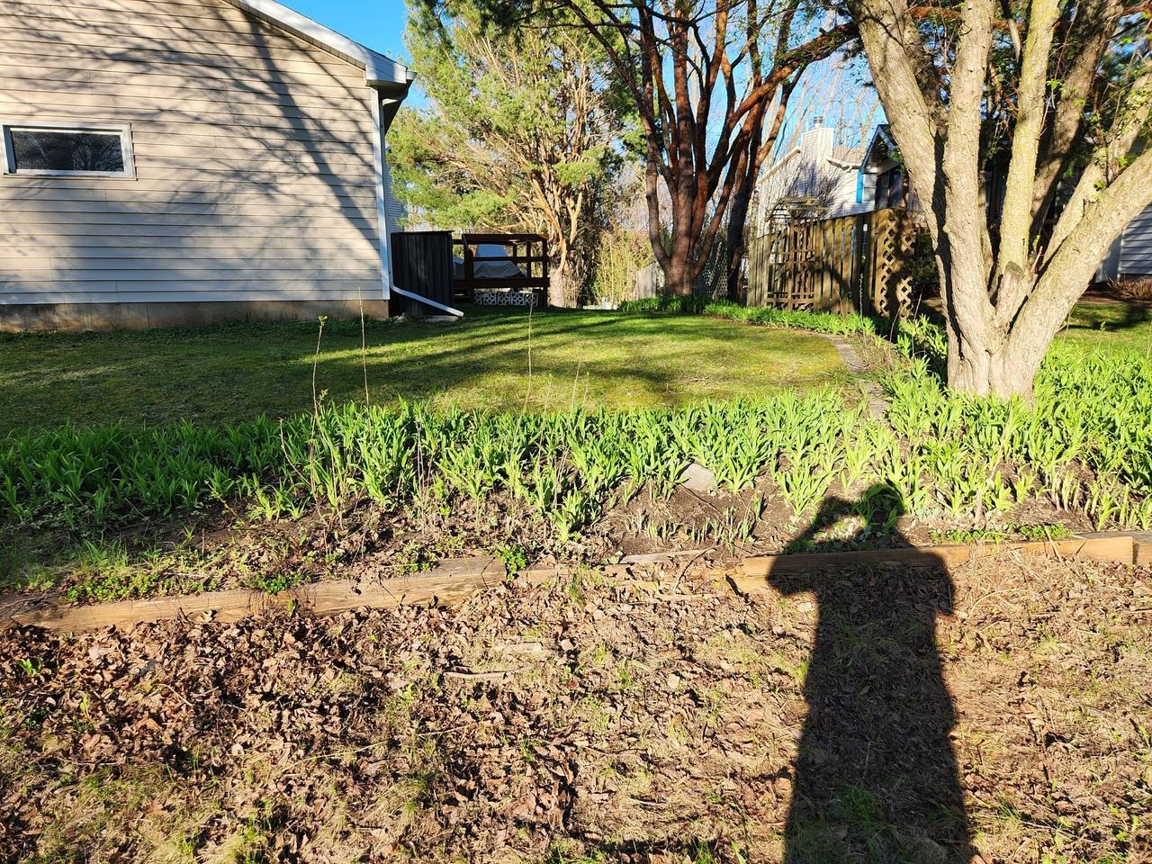 E Valley Ridge Dr - Photo 2 of 26