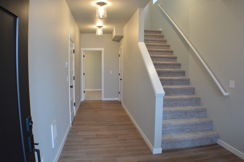 8732 68th Pl Ne - Photo 2 of 22