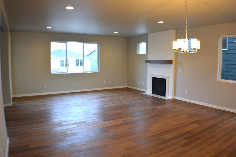 8732 68th Pl Ne - Photo 7 of 22