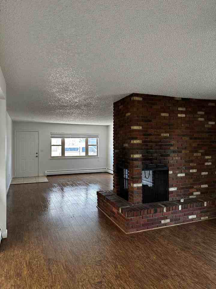 2482 Nyssa Dr - Photo 4 of 6