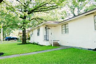 4013 N Locust St - Photo 1 of 1