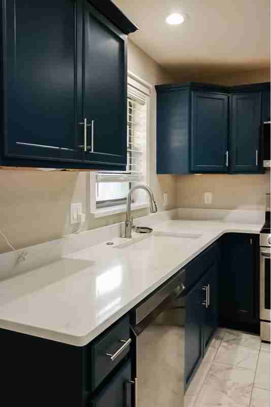 4013 N Locust St - Photo 5 of 20