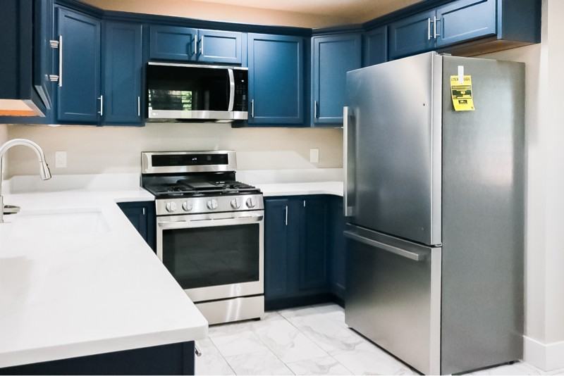 4013 N Locust St - Photo 6 of 20