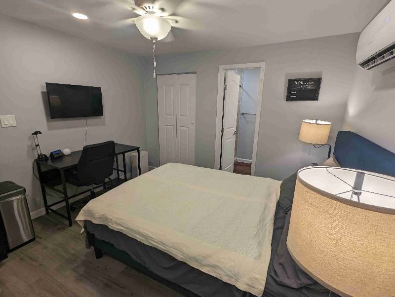 6700 Creedmoor Rd #A - Photo 5 of 9