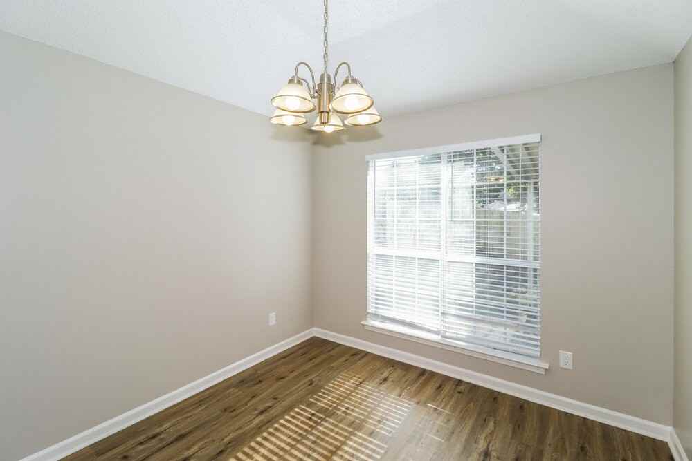 6899 Gallop Dr - Photo 7 of 17