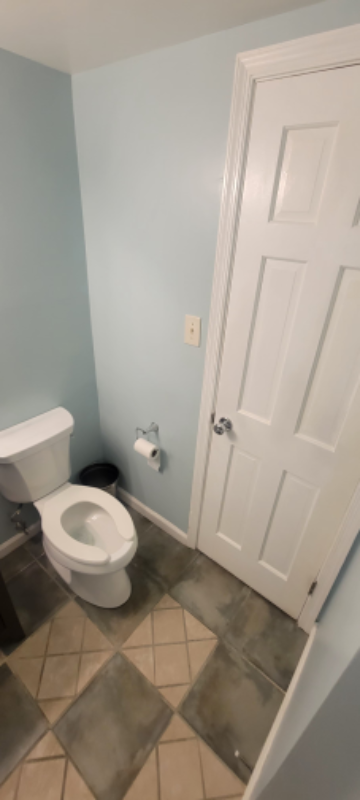 5201 Bradwood St - Photo 4 of 10