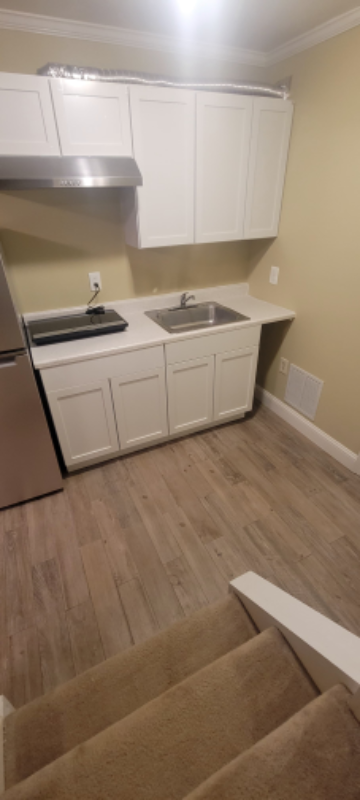 5201 Bradwood St - Photo 5 of 10