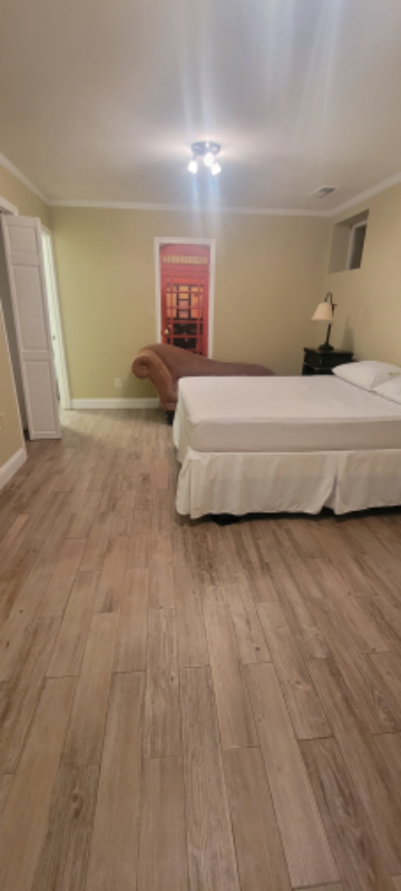 5201 Bradwood St - Photo 7 of 10