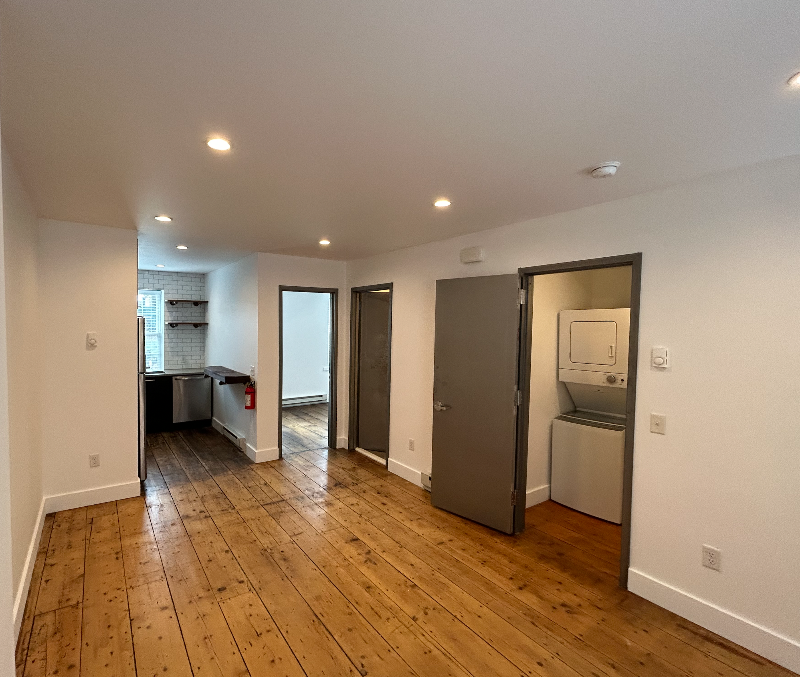 233 1st St 1st Fl #1stFL - Photo 3 of 16