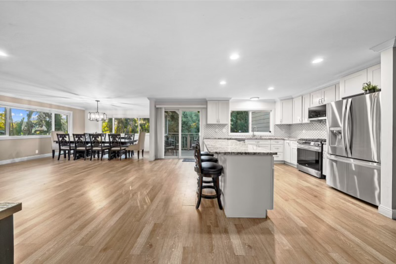 11621 Vernette Ct - Photo 7 of 21