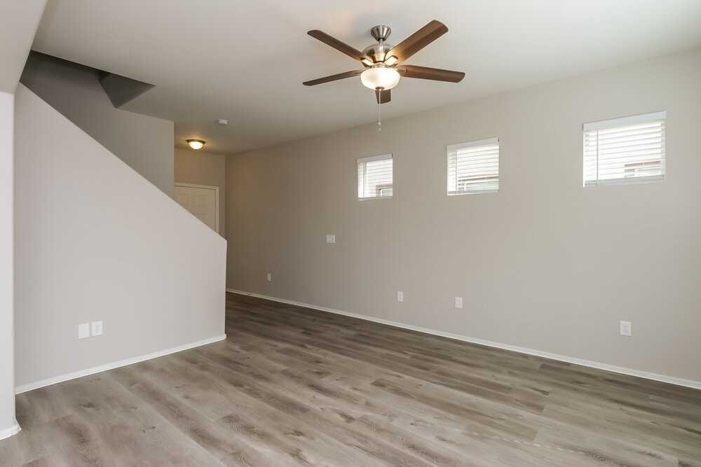 4025 W Park St - Photo 6 of 17