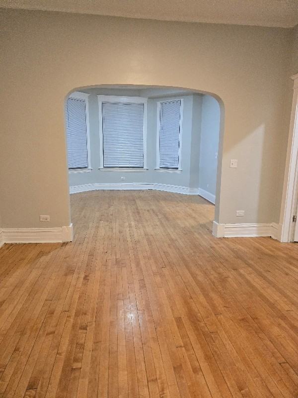 1309 S Komensky Ave #1stFL - Photo 3 of 6