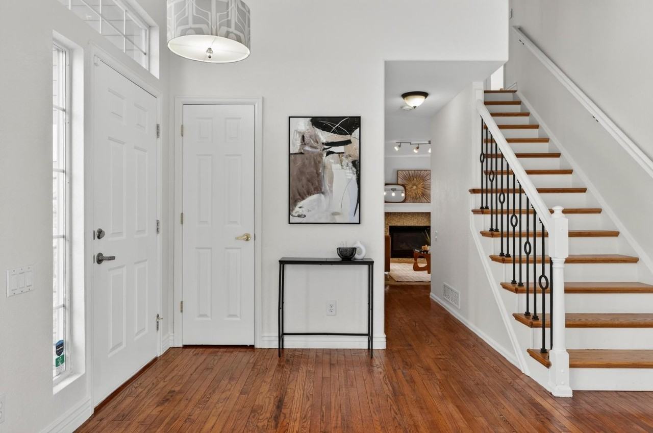 10134 White Oak Way - Photo 7 of 50