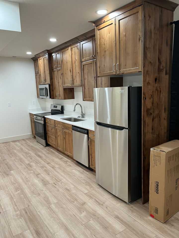 818 W Manor Crest Ln #BS - Photo 3 of 15