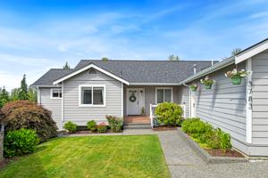 featured image of 3783 Westhills Pl