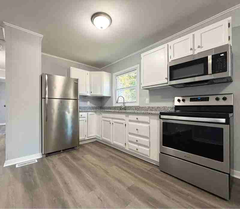 23 St John Ct - Photo 4 of 14