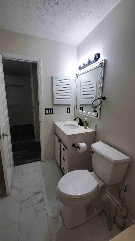 7494 Fairpoint Dr - Photo 7 of 13