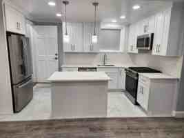 featured image of 132A Hawthorne Ave #FL1